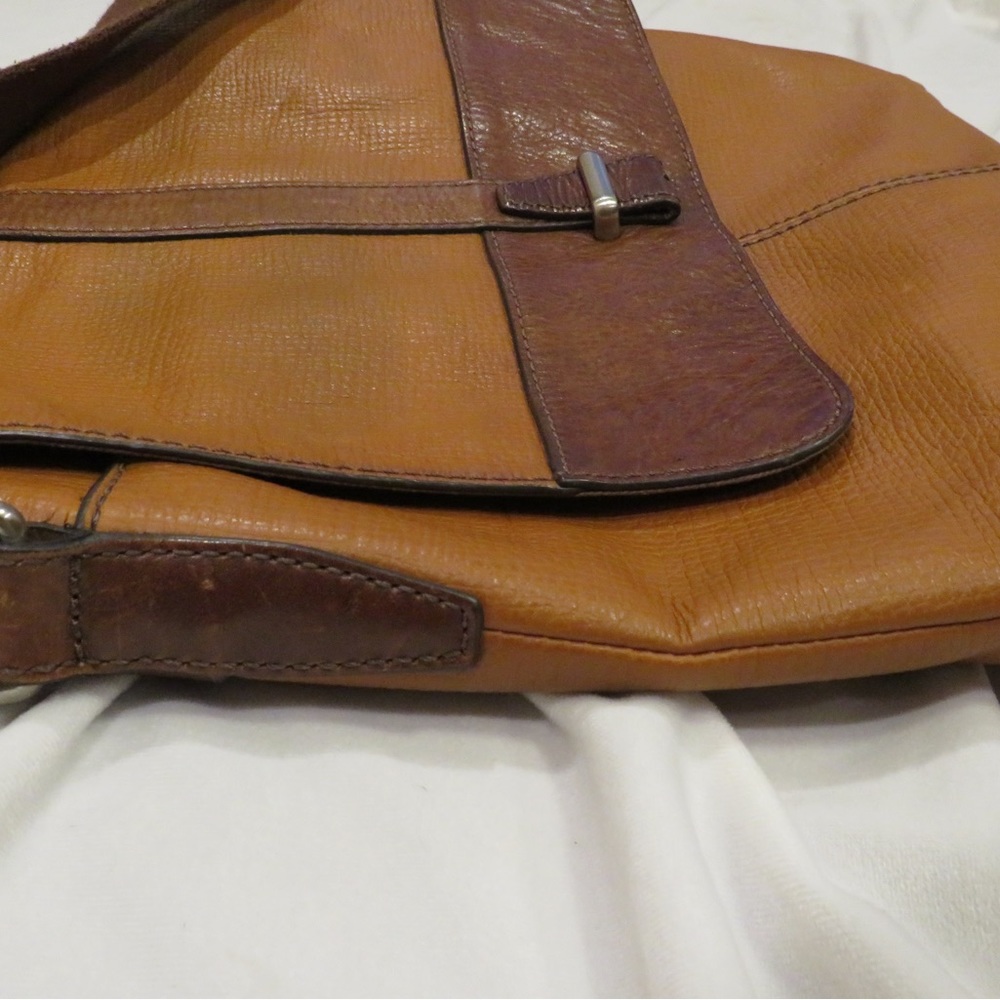 Fossil Brown Messenger Bag with Nylon adjustable strap - Picture 13 of 16
